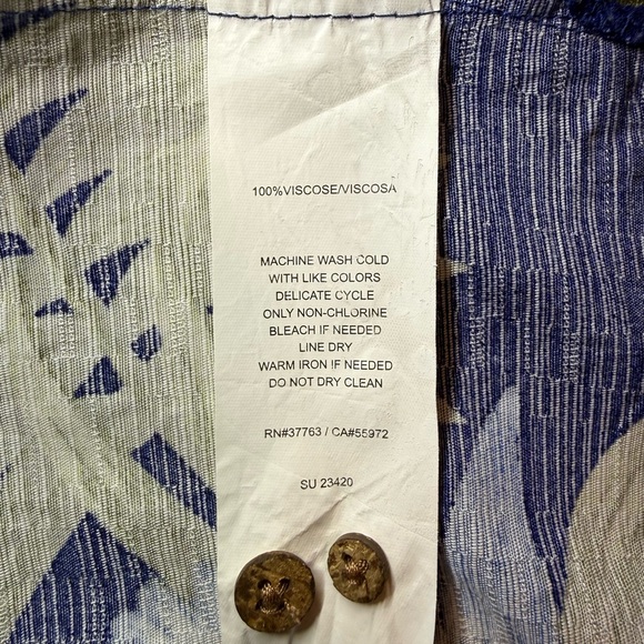 Cubavera Navy and Blue Tropical Print Shirt - Picture 6 of 8